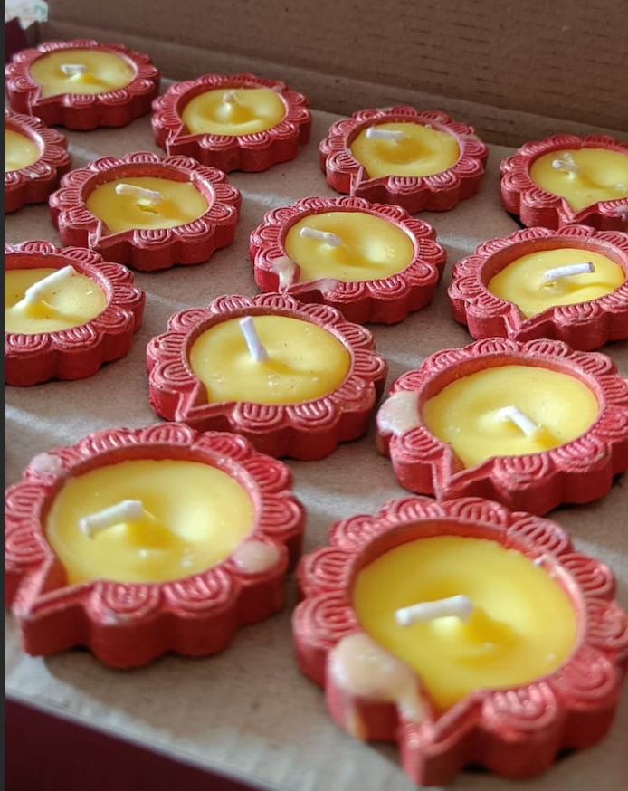 EliteRoots 16 Ready-to-Use Premium Ghee Blended Diya Box | Set of 16 Small Size Designer Diyas in Vibrant Mehrun